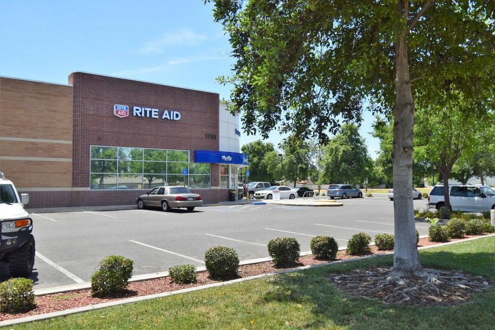 PRIME Net Leased Investment - Rite Aid: 1735 E Walnut Ave, Visalia, CA 93292